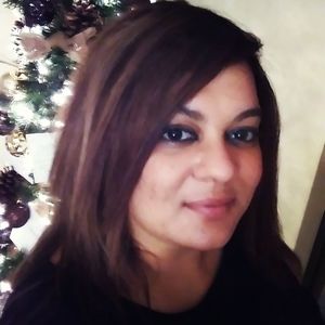 Meet your Posher, Denise